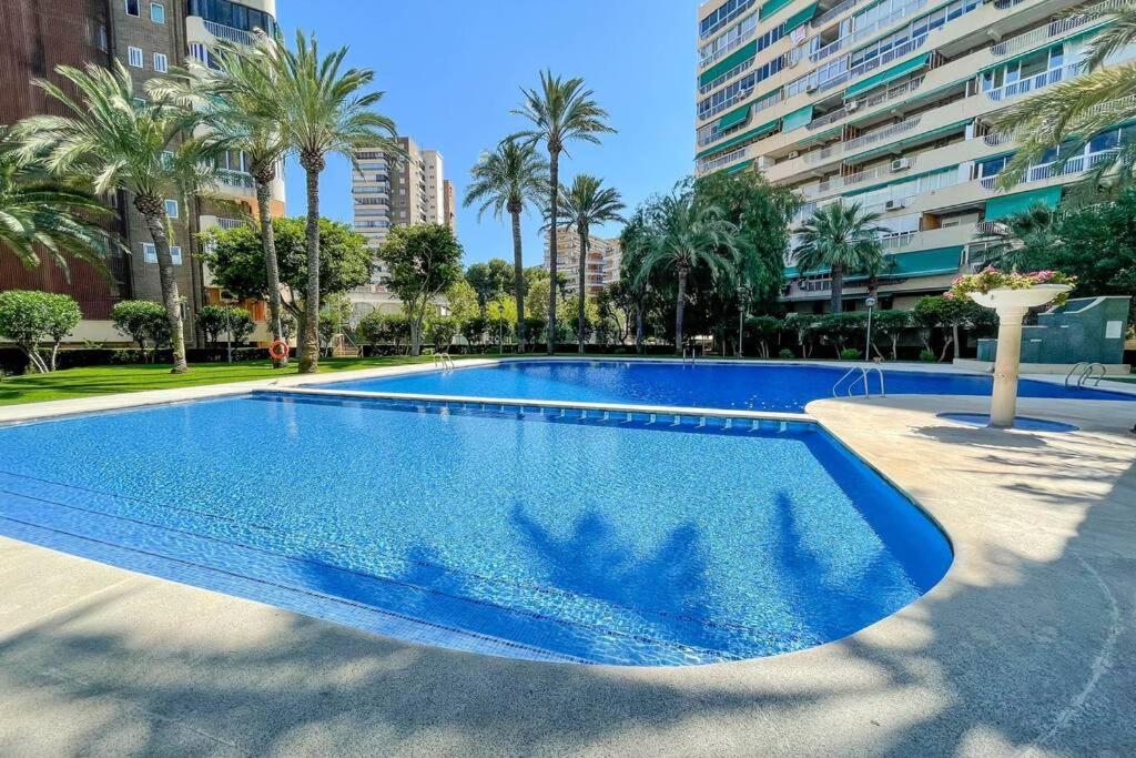 Encantador Y Coqueto Loft A 8 Min. De La Playa. Alicante Bagian luar foto