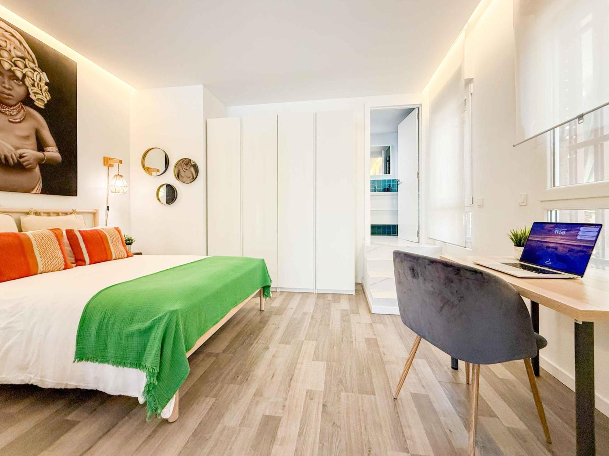 Encantador Y Coqueto Loft A 8 Min. De La Playa. Alicante Bagian luar foto